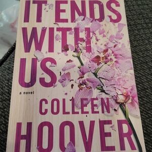 Colleen hoover trade paperback